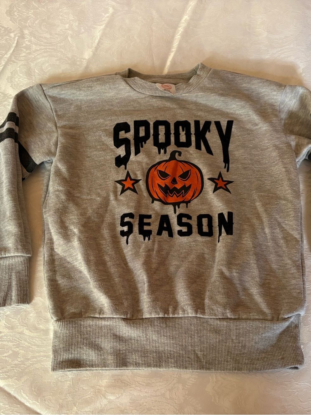 wonder nation Gray Sweatshirt with Black Text and Orange Pumpkin (4-5)
